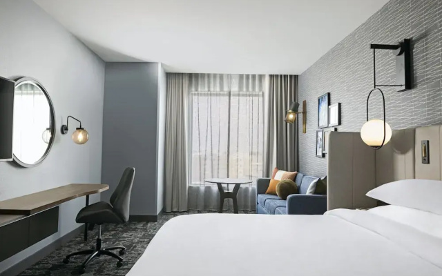 Crowne Plaza Kearney