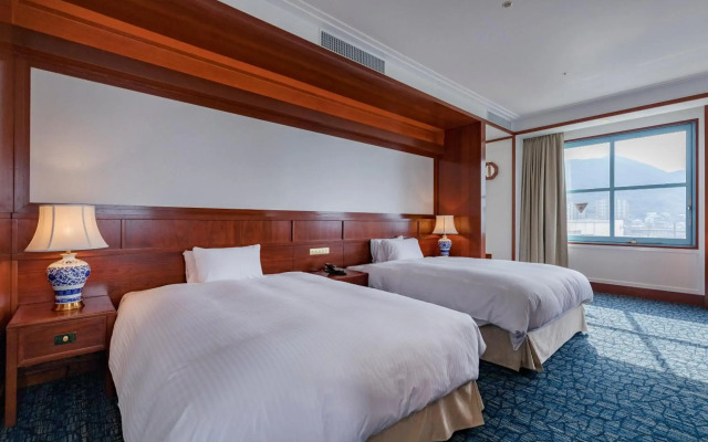 Premier Hotel Mojiko