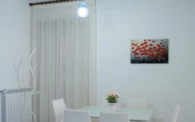 Al Teatro Verdi Luxury Apartment