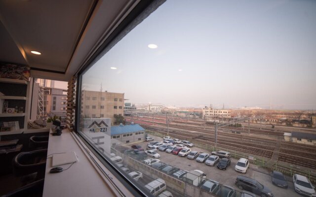 Mozzi Hostel