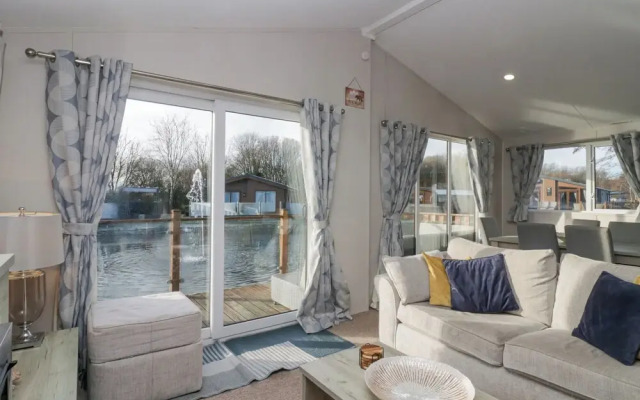 The Three Bears Lodge, Coniston Drive 11