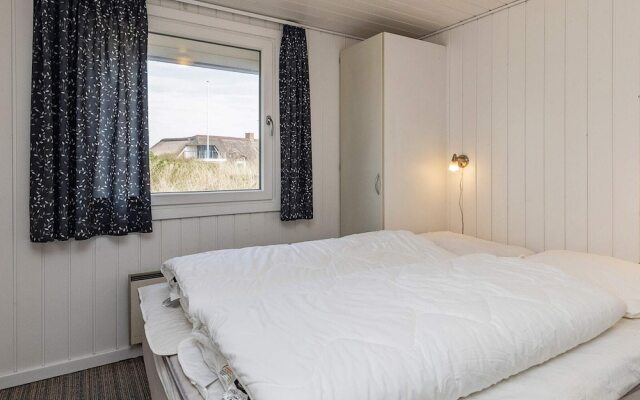 8 Person Holiday Home in Blavand