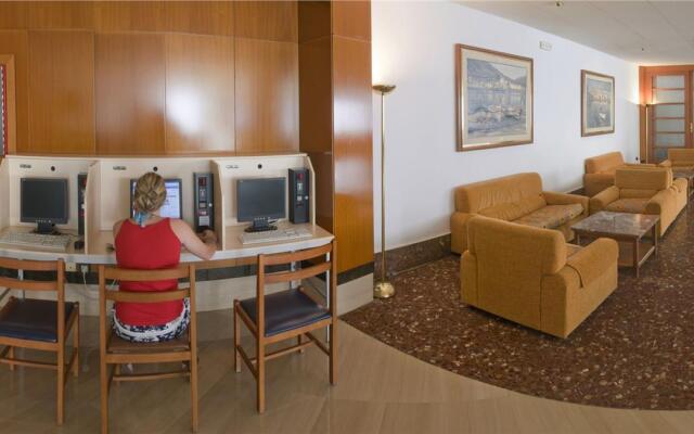 Hotel GHT Aquarium & Spa
