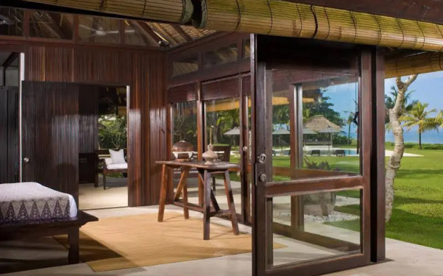 Villa Atas Ombak