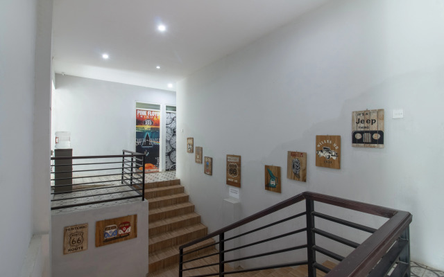 OYO 3283 Bwalk Hotel