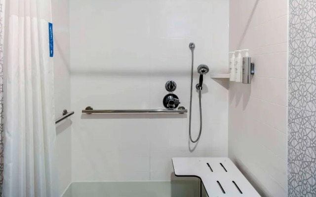 Hampton Inn & Suites Indianapolis West Speedway