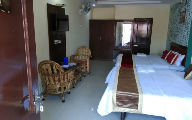 OYO 13155 Home Luxury Studio Happy Valley