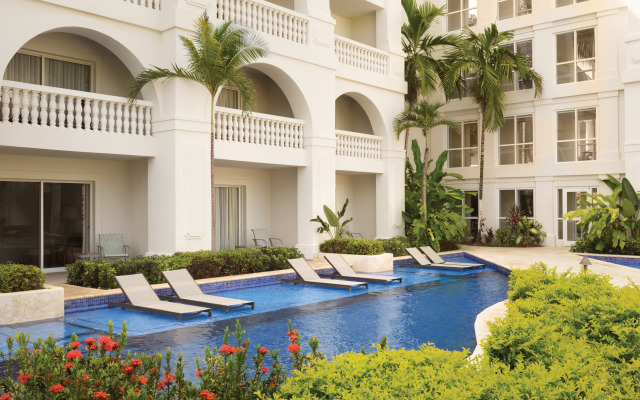 Hyatt Ziva Rose Hall - All Inclusive