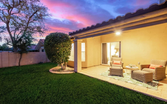 Three Palms Citrus Cove Mesa