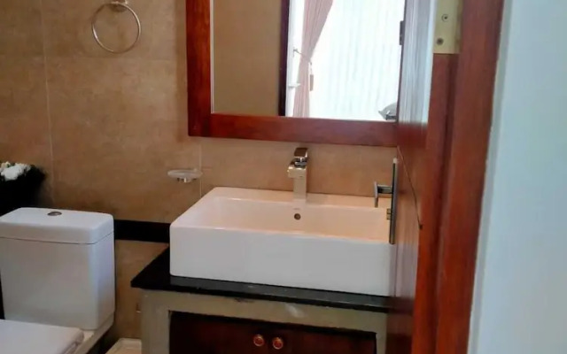 Silina Airport Residence in Katunayake