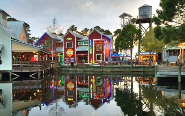 Serenity Retreat by Destin Getaways