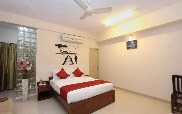OYO Apartments Maharaja Signal