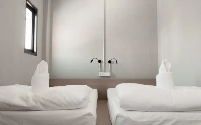 Bedbox Vientiane Hostel
