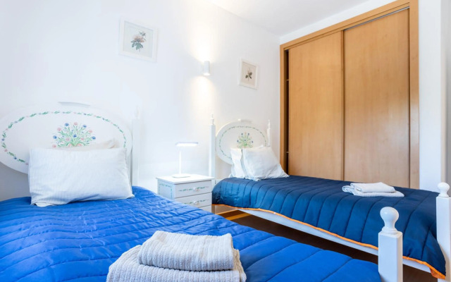 Sea Blue Apartment - Luz Ocean Club