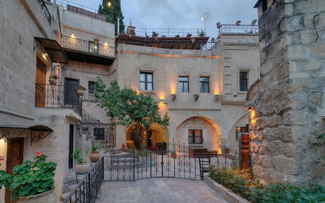 Taskonak Hotel