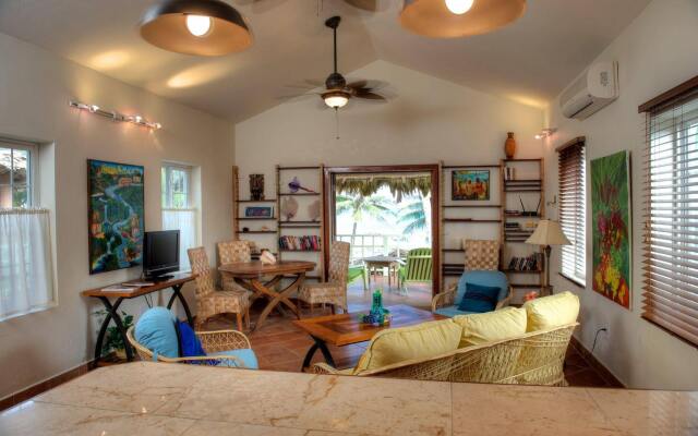 Caye Casa