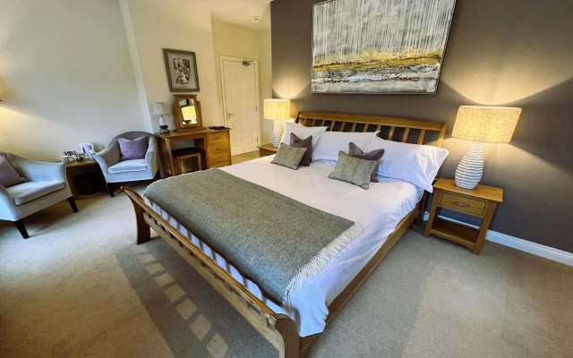 Ravenstone Lodge Country House Hotel