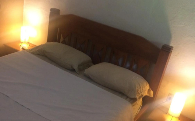 Casa Colonial Térrea no Saco da Capela em Ilhabela