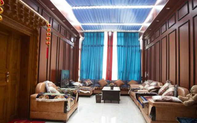 Songpan Pezan Royal Pavilion Hotel