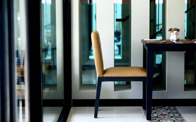 De Chai Oriental Nimman