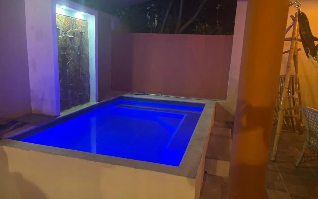 Marsella Home