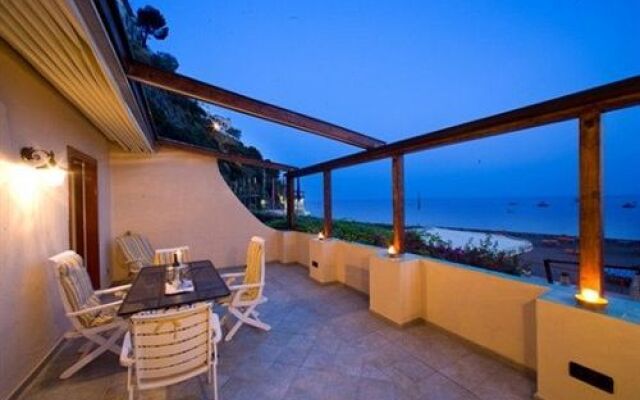 Villa Beach