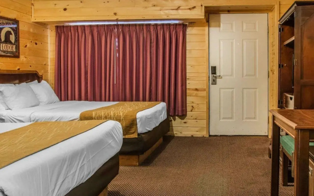 Econo Lodge Mackinaw City