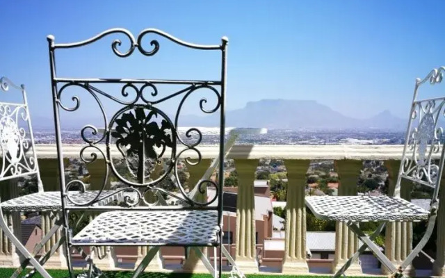 Plattekloof Residence | Island Letting