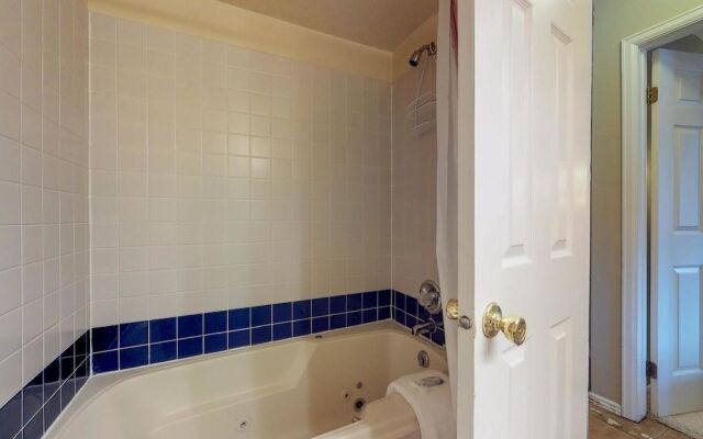 Wildwood Suites Apartment