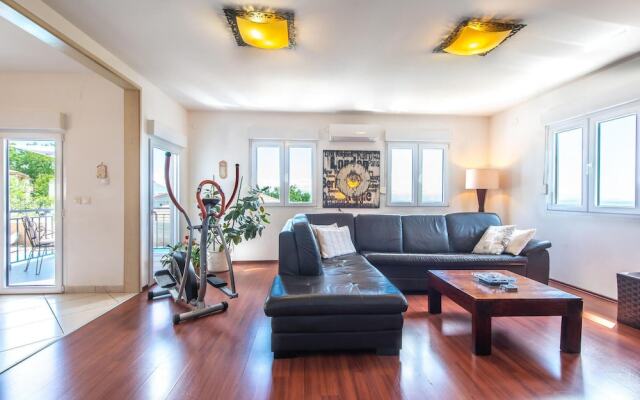 Awesome Home in Opatija With Wifi and 3 Bedrooms