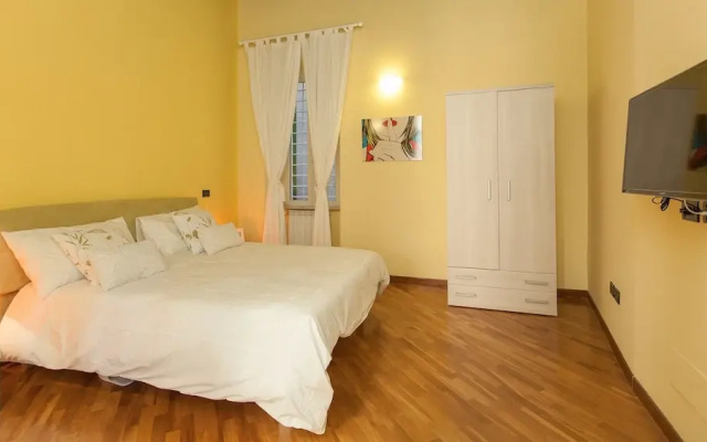 Rental in Rome Crociferi 2