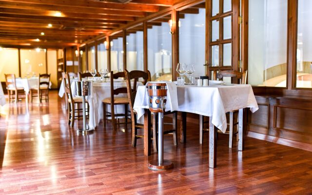 Hotel Alegria Bodega Real
