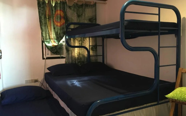 Yang Hostel