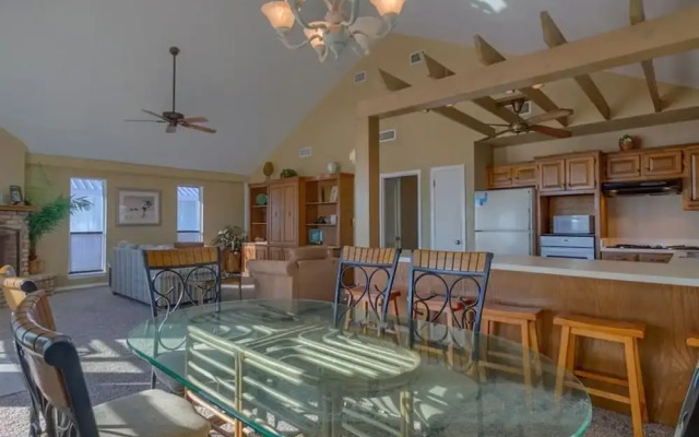 Kokomo by Meyer Vacation Rentals