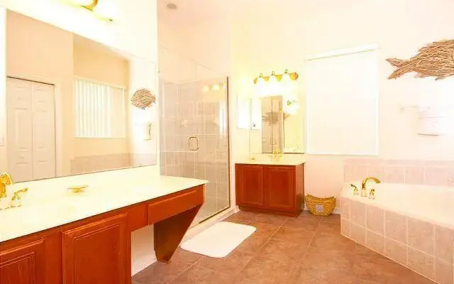 Molona Street House