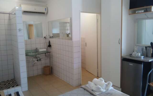 Aub Guesthouse