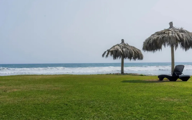 Villa with Pool Private Beach Acapulco