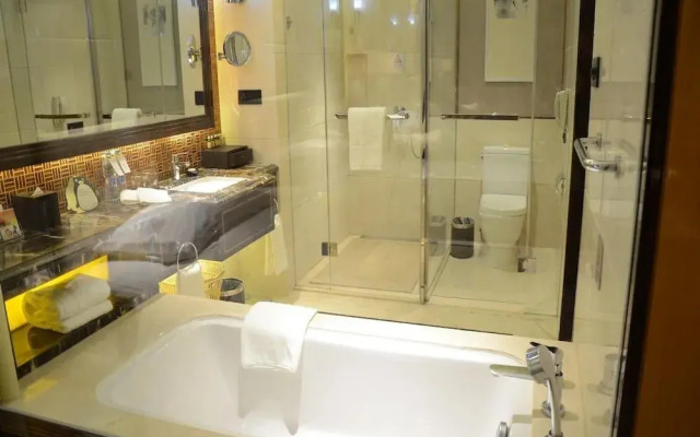 Mingcheng Jinjiang Hotel