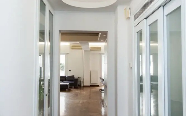 Deluxe Apt. in the Heart of Kolonaki