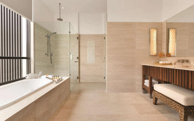 Hyatt Regency Danang Resort and Spa