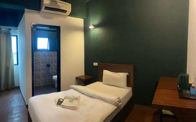 Kluang Parade Hotel