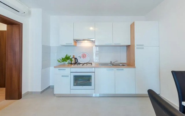 Apartments Made 4U