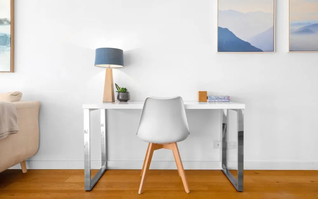 Waterloo St Apartments by Urban Rest