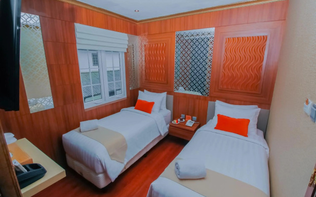 Petit Boutique Hotel
