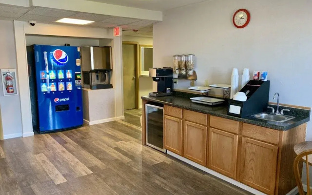 Executive Inn Cass City