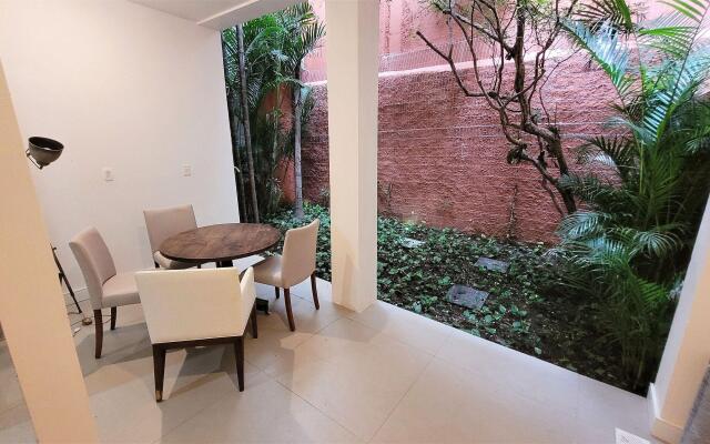 Apartamento Epitacio Pessoa esquina com Garcia D'avila