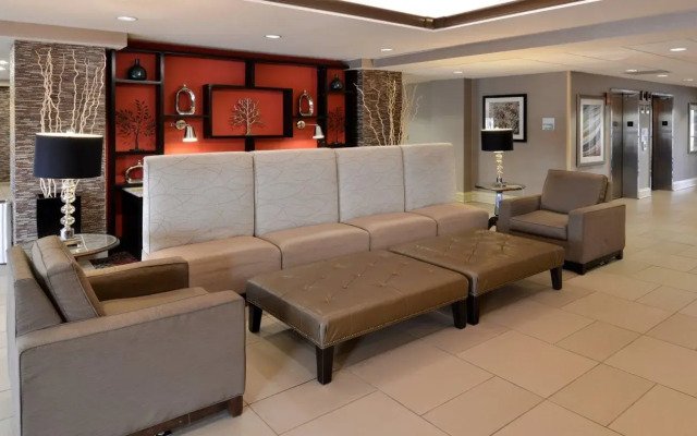 Holiday Inn Express Crestwood by IHG