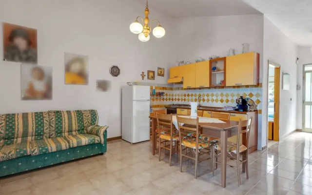 Lovely Holiday Home in Tresnuraghes near Sea