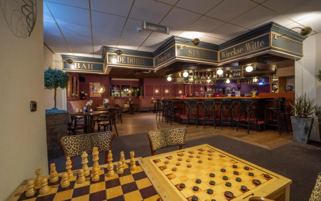 Fletcher Hotel - Restaurant De Zeegser Duinen