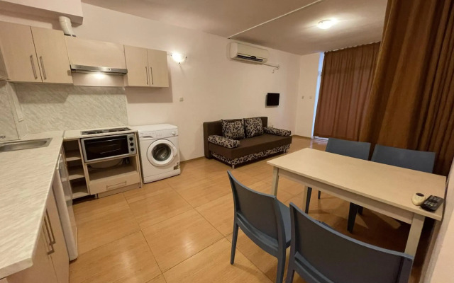 Menada Grand Kamelia Apartments